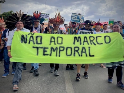 Marcha indígena no Recife segue ao TRF-5 nesta terça-feira (11), contra anulação de procedimento demarcatório 