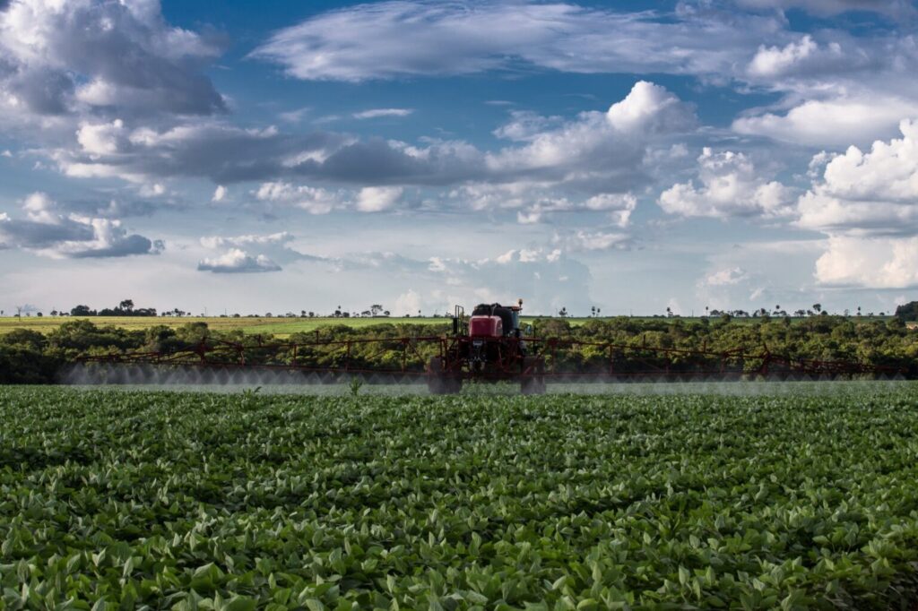 Mais de 70% dos agrotóxicos utilizados no Brasil são consumidos no Cerrado