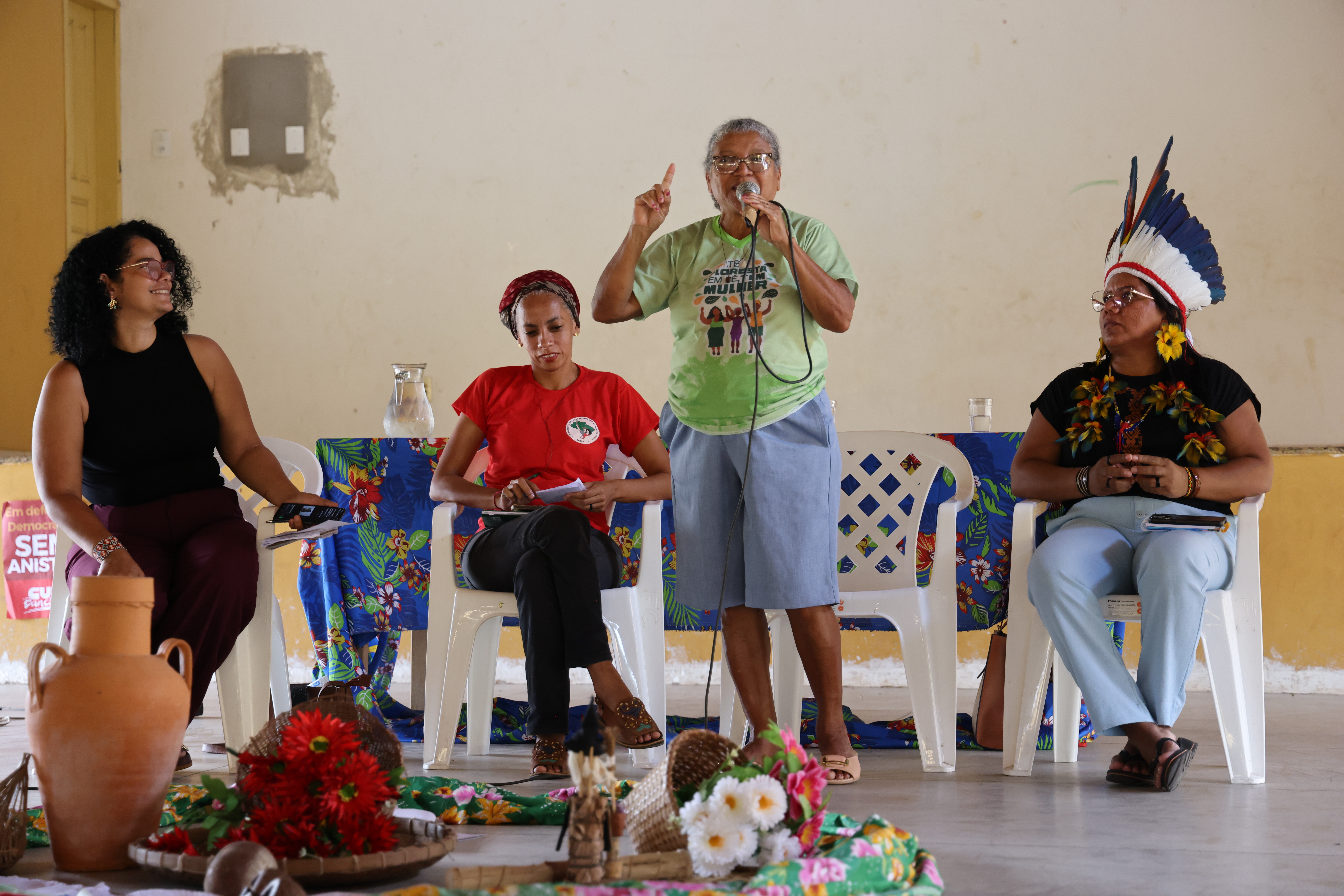 Plenária de Mulheres Amazônidas por Justiça Climática e em Defesa da Vida nos Territórios