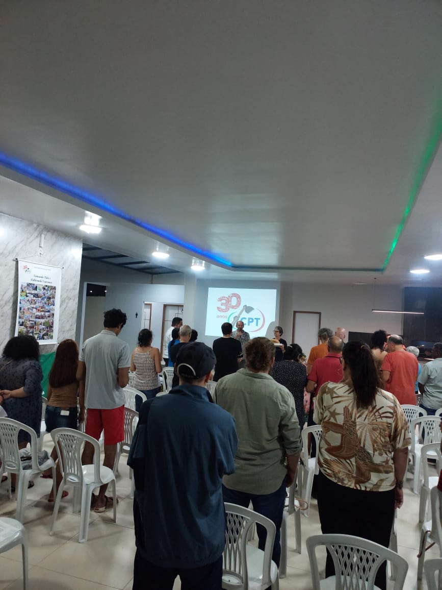 Representantes de movimentos sociais, pastorais sociais, amigos e amigas estiveram presentes celebrando os 30 anos da CPT em Roraima