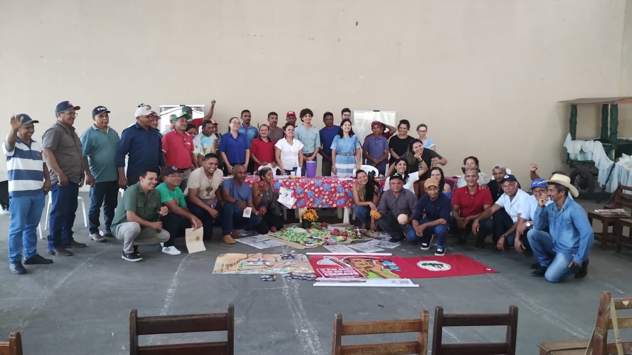 Encontro de comunidades de áreas em conflito do sul do Pará foi realizado em 23 de maio pelo Coletivo Veredas em parceria com a CPT, reunindo as famílias camponesas juntamente com a Superintendência do Incra de Marabá/PA. Foto: Acervo CPT Marabá/PA