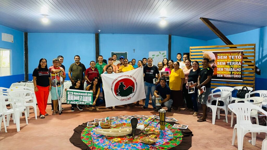 CPT Amapá realiza formação com comunidades sobre o Direito à Consulta e ao Consentimento prévio para sua proteção e autonomia 
