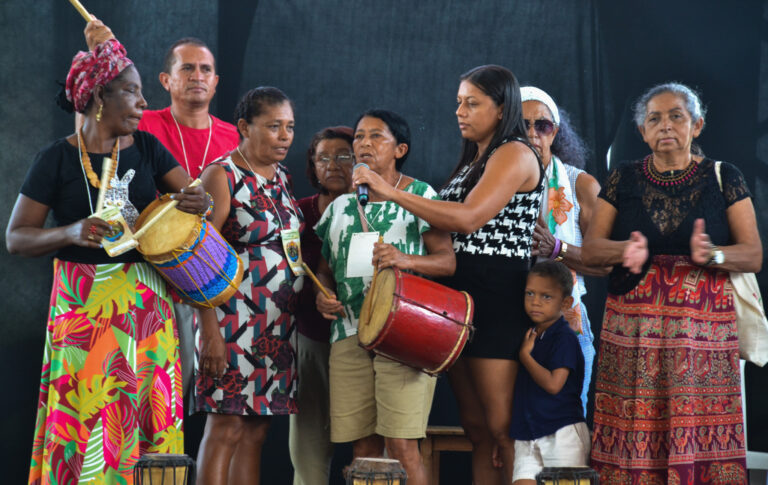 A Fila do Povo no V Congresso da CPT contou com momentos de falas, versos, músicas, orações e outras tantas expressões das lutas das comunidades. Foto: Renata Costa / CPT NE2