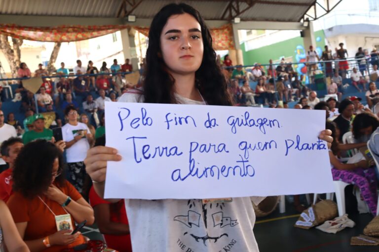Pelo fim da grilagem. Foto: Helenna Castro (CPT-BA)