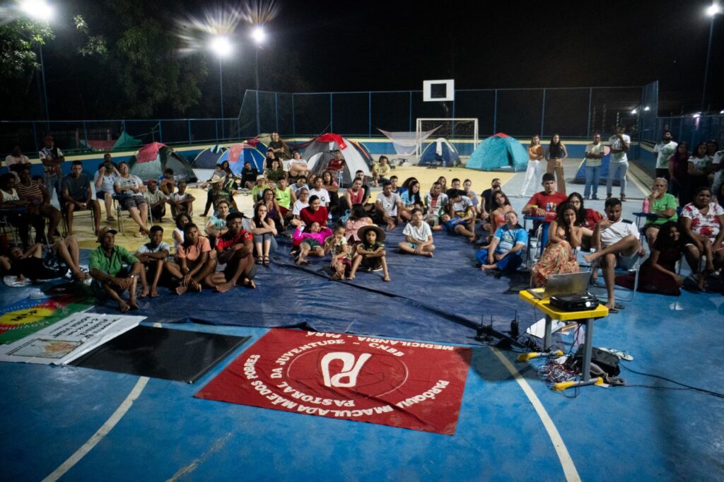 Romaria da Floresta contou com a presença da juventude em toda a programação, com a parceria de escolas e comunidades para hospedagem e alimentação. Foto: Rodrigo Correia