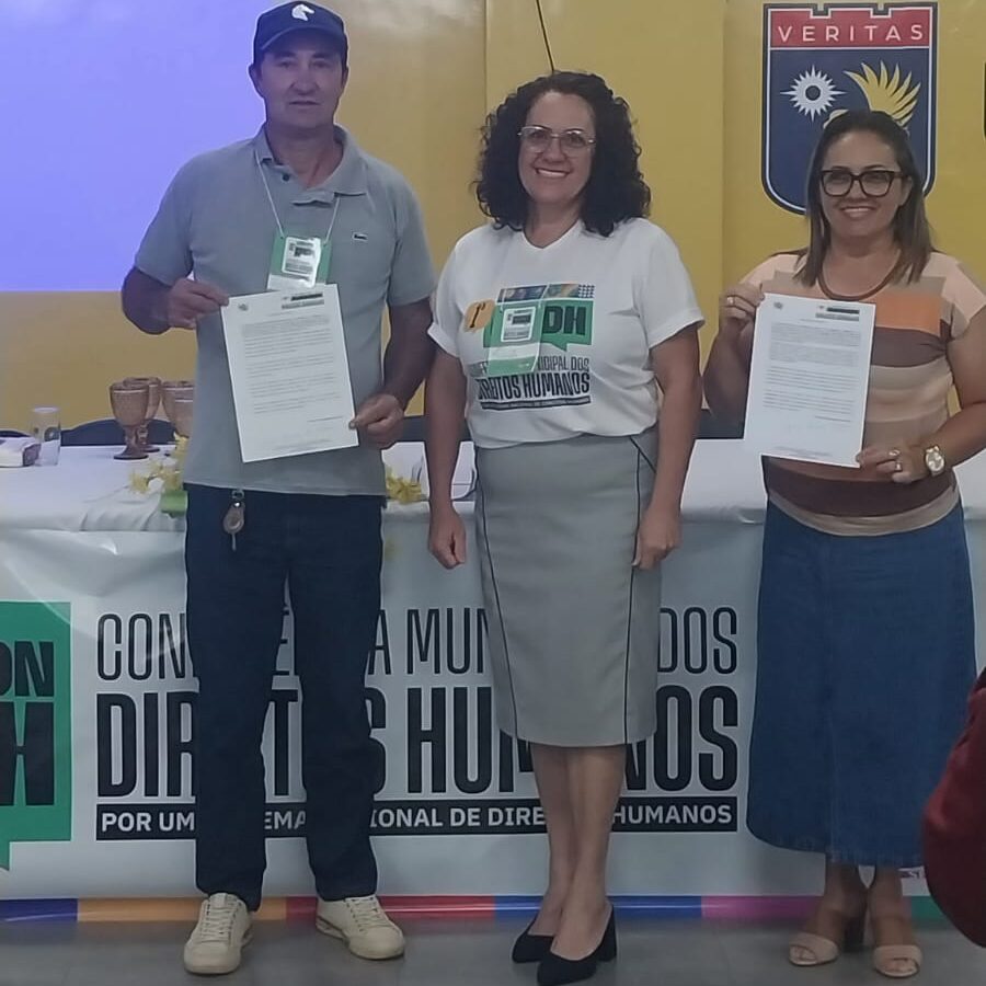 A homenagem aconteceu na última terça-feira (23), durante a 1ª Conferência Municipal dos Direitos Humanos de Vilhena. Foto: SEMCOM / Divulgação
