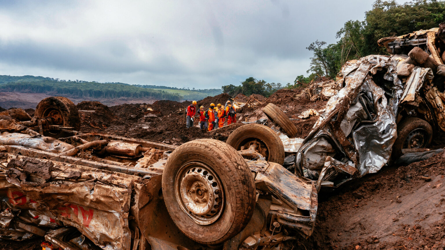 “Aqui, nenhuma lei vai destruir nosso território!”