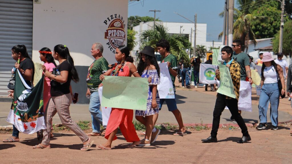 Juventudes de Fronteiras denunciam destruição da Amazônia e reafirmam protagonismo climático