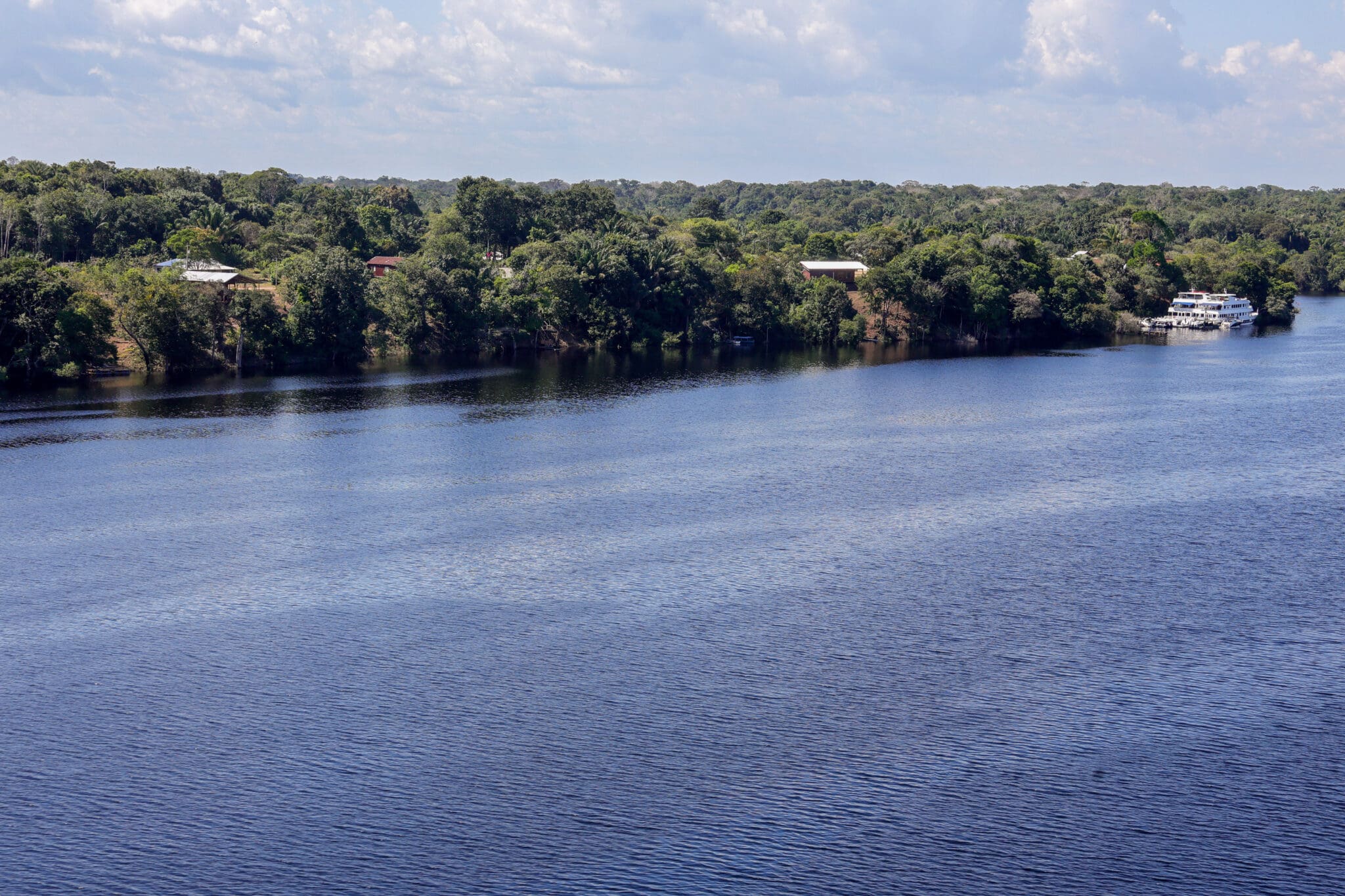 Nota da Comissão para Ecologia Integral e Mineração alerta para as ameaças à preservação da vida na Amazônia. Foto: Fabio Rodrigues-Pozzebom - Agência Brasil