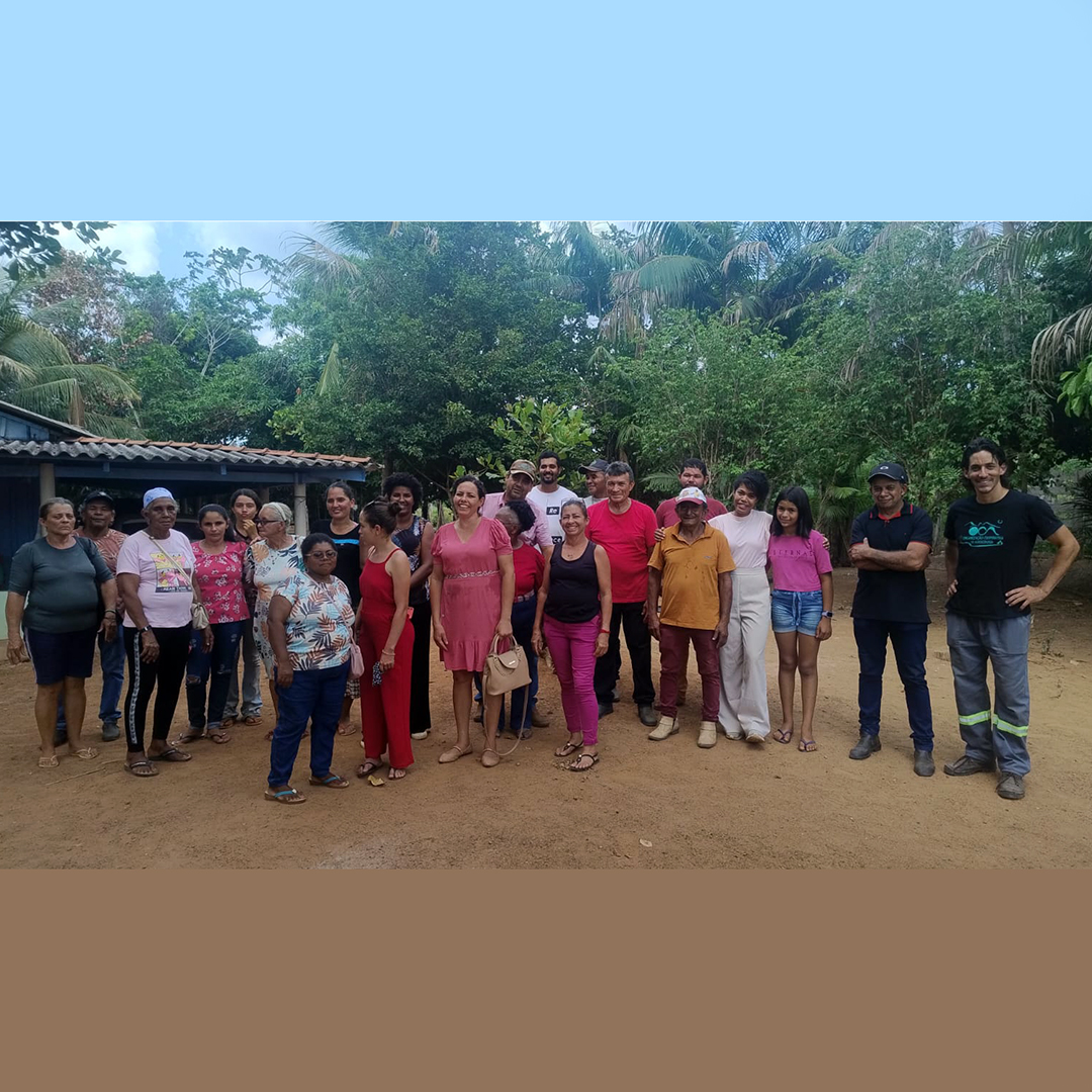 Na última semana de outubro, agricultoras e agricultores participaram de capacitação técnica na produção de farinha. Foto: Equipe CPT Alto Xingu