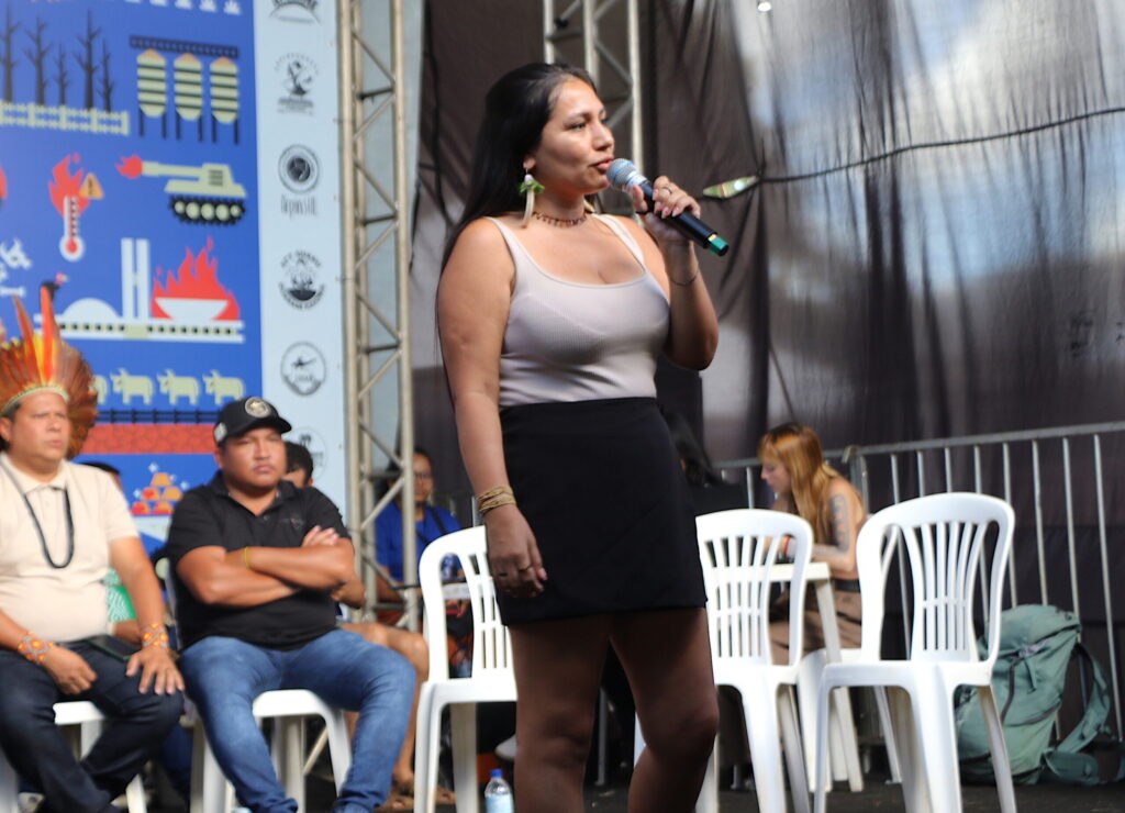 Luanna Kaingang, coordenadora executiva da Articulação dos Povos Indígenas da Região Sul (Arpinsul), reivindica a maior atenção do governo federal aos povos indígenas do sul do país nos processos de demarcação. Foto: Heloísa Sousa
