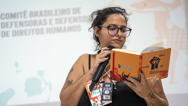 DDhs de cinco países do Sul Global avaliaram a conjuntura internacional e, especialmente, o papel do Estado brasileiro nos riscos enfrentados por defensoras e defensores. Foto: Adi Spezia