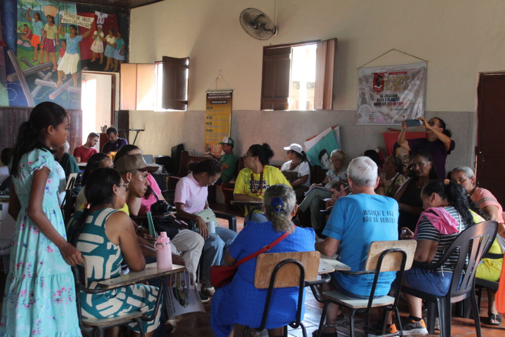 Momento de partilha das memórias das lutas, com a participação de várias testemunhas e fieis do Pe. Josimo, entre eles o Frei Xavier Plassat. Foto: CPT Araguaia-Tocantins