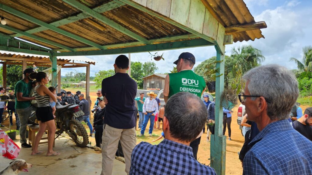 Durante a visita do STF, relatos apresentados pelas comunidades extrativistas da Resex Jaci-Paraná expuseram um cenário marcado por ameaças, intimidações e violações de direitos humanos. Foto: CPT Rondônia